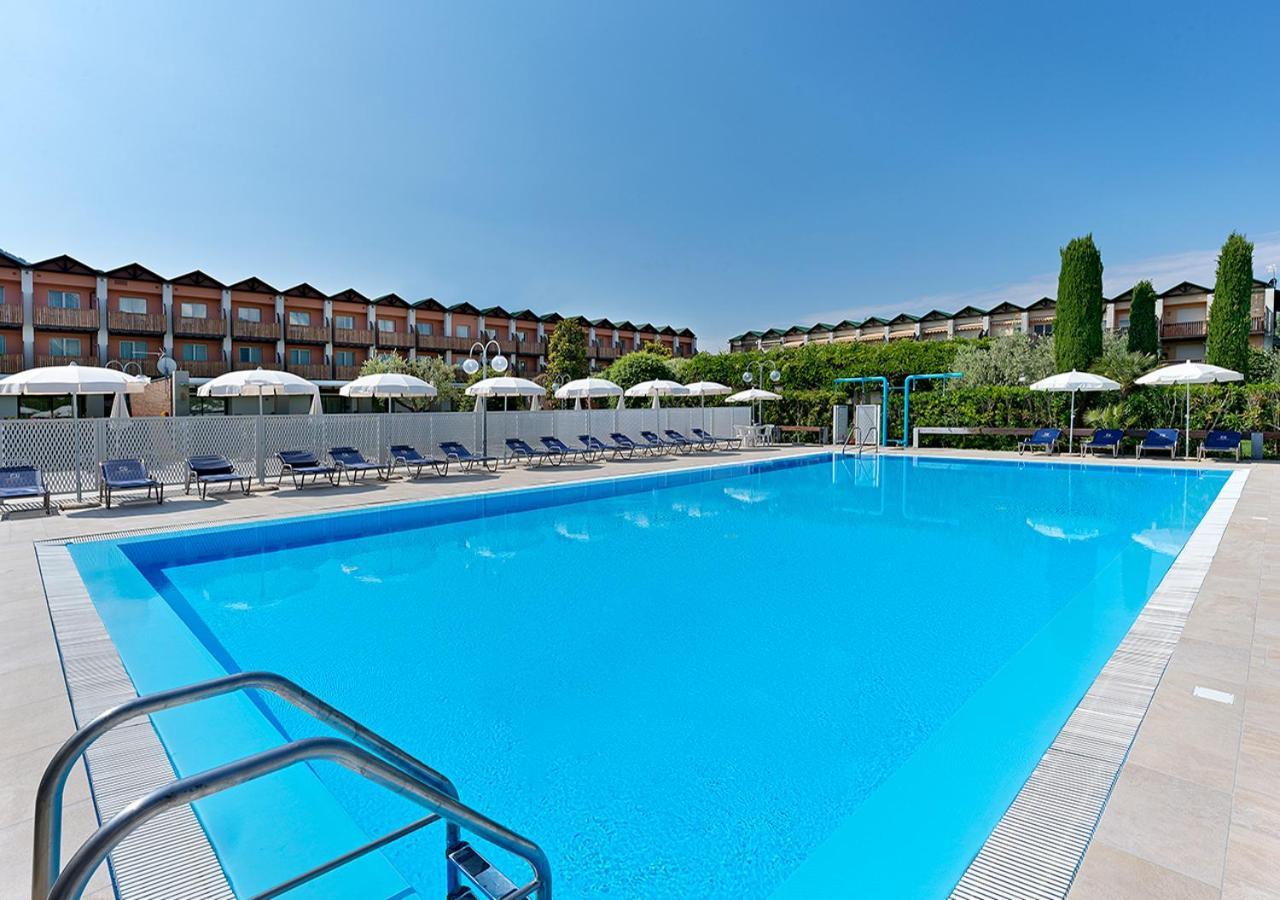 Iseo Lago Hotel Екстер'єр фото