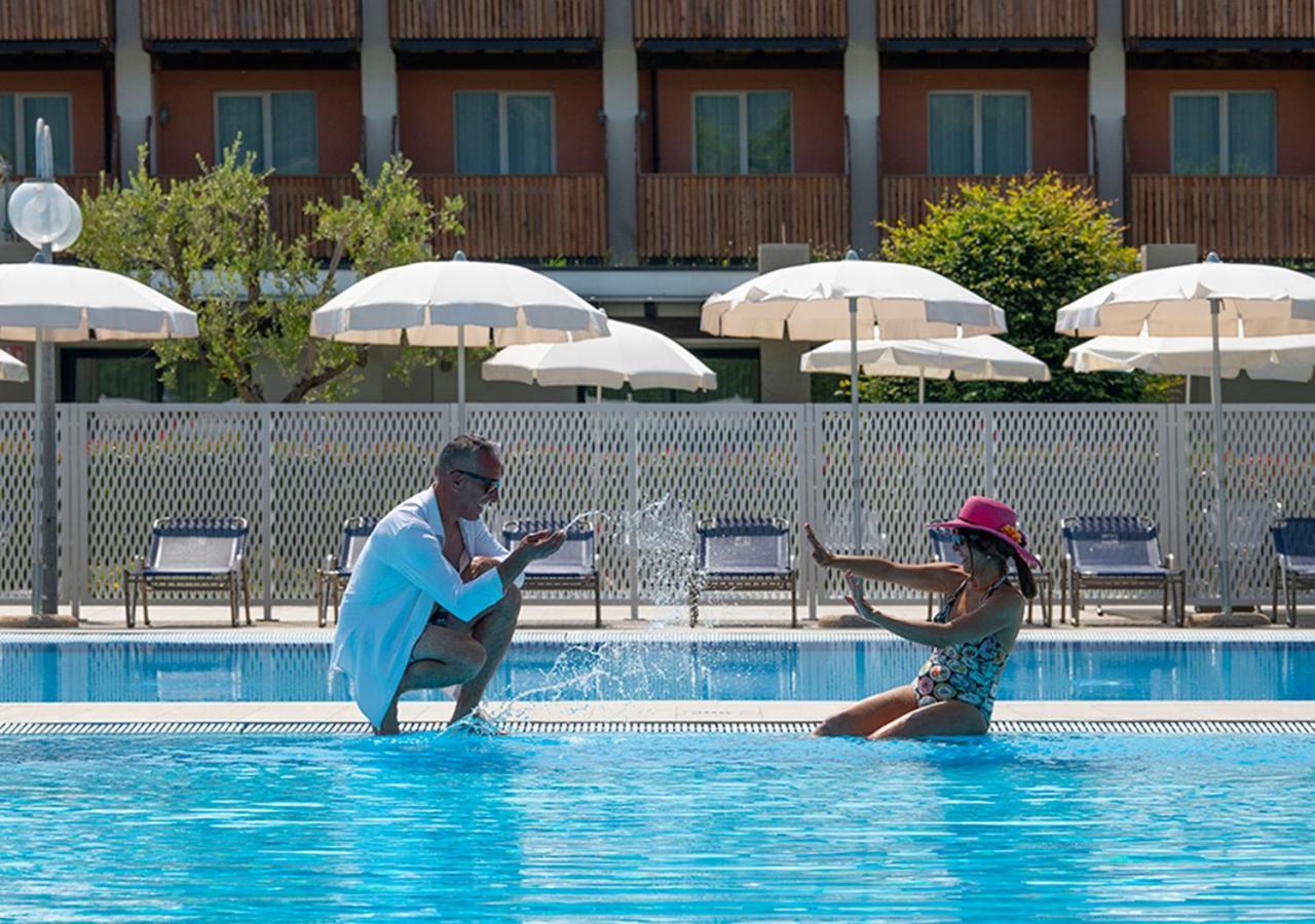 Iseo Lago Hotel Екстер'єр фото