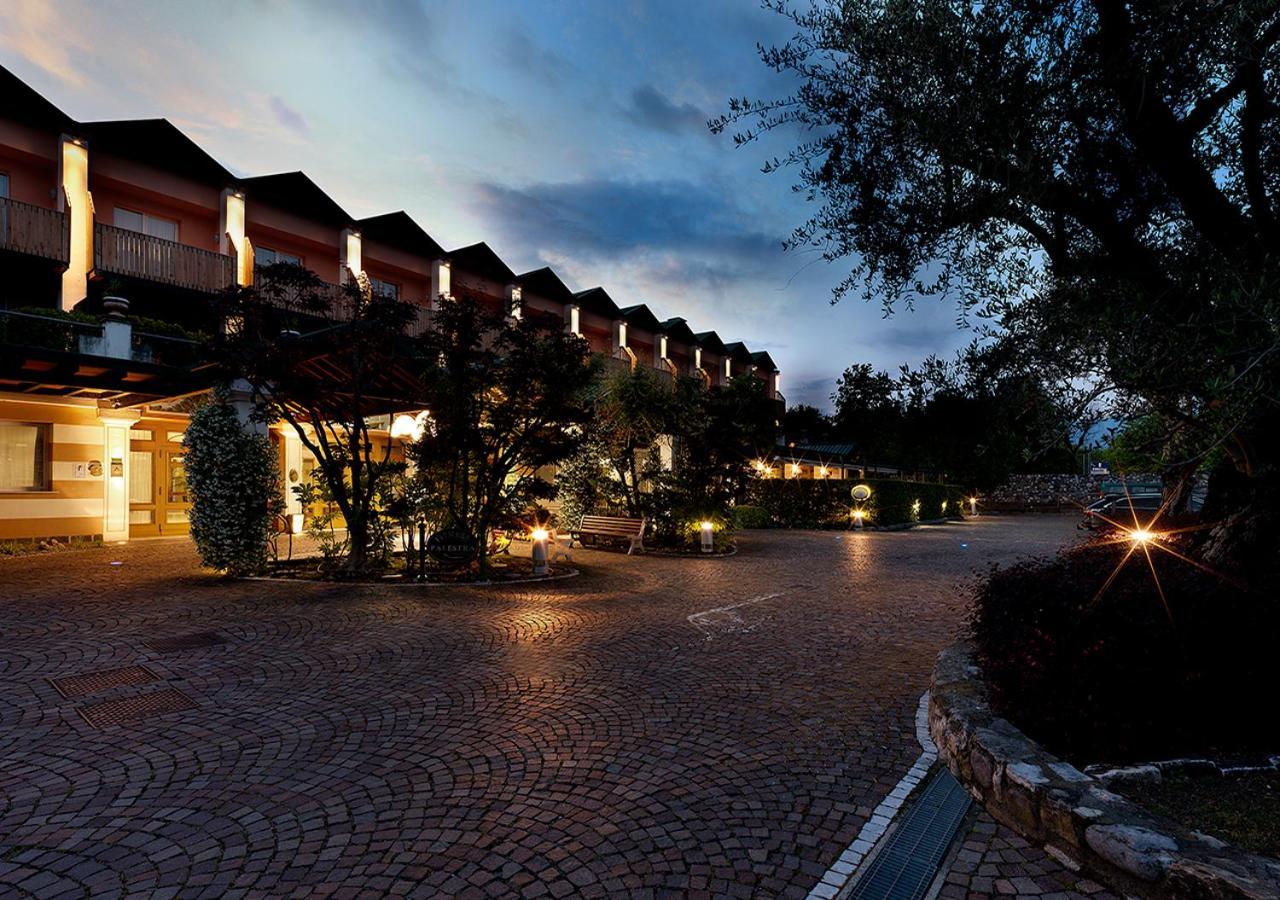 Iseo Lago Hotel Екстер'єр фото